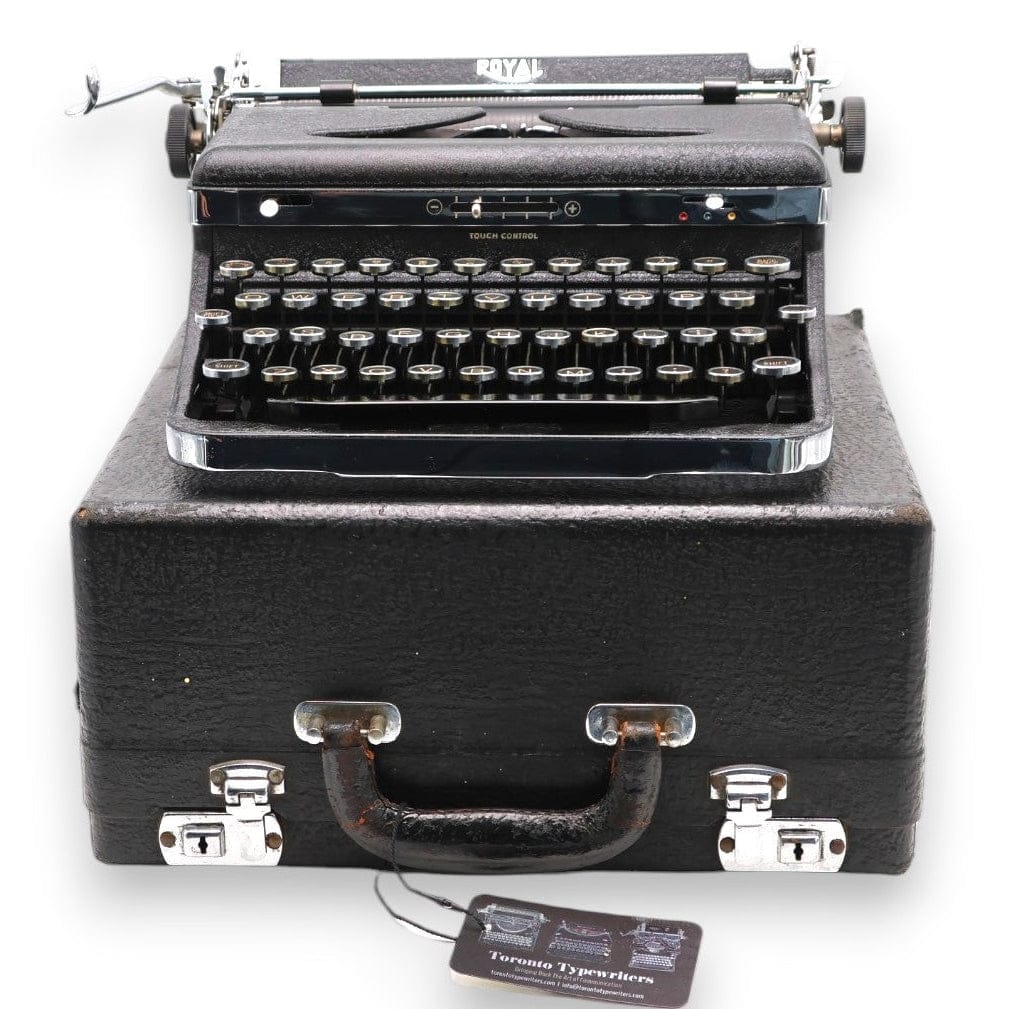 Toronto Typewriters Manual Typewriter Royal Deluxe (1936) Typewriter