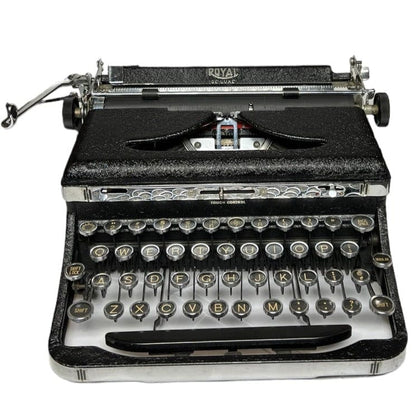 Toronto Typewriters Manual Typewriter Royal Deluxe Typewriter