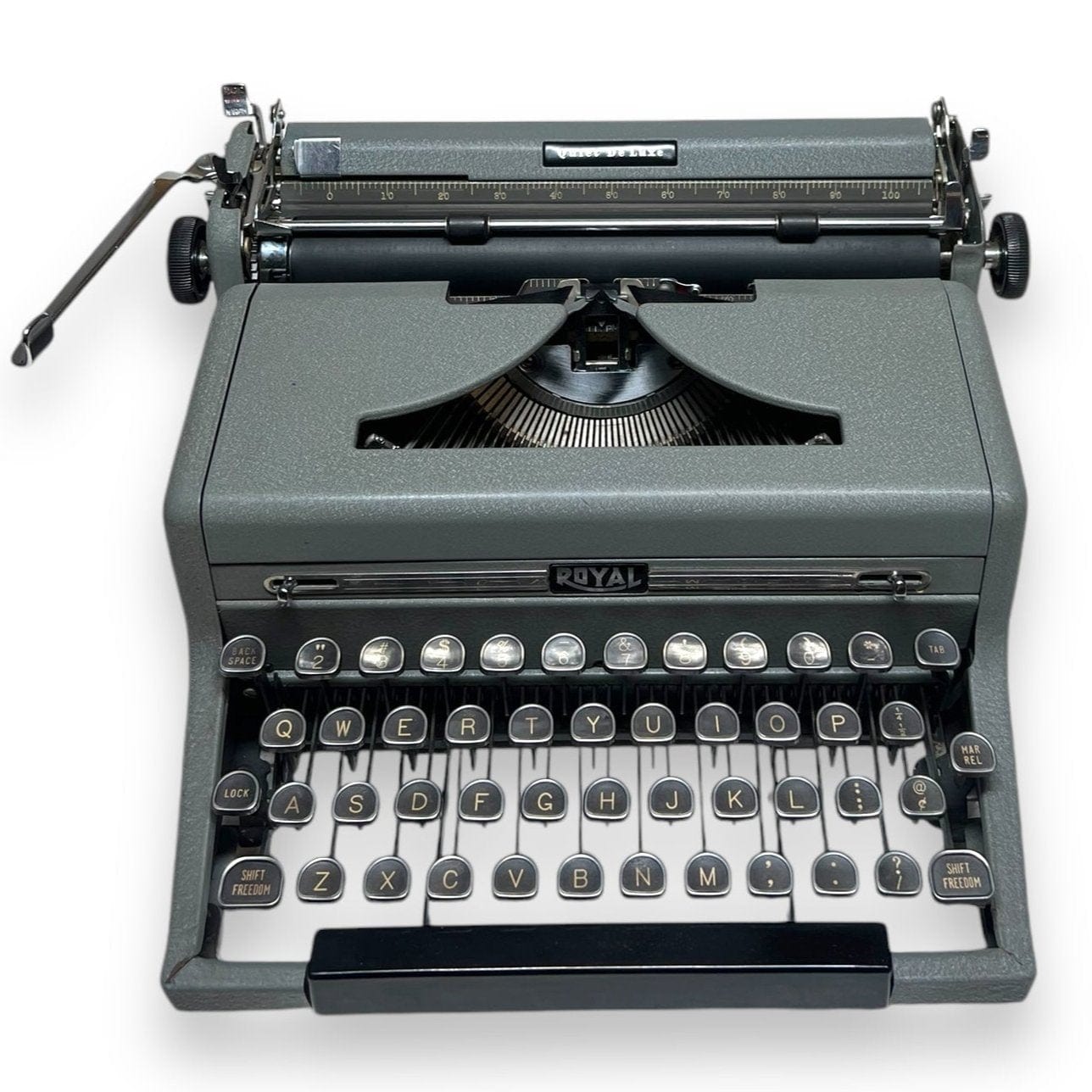 Toronto Typewriters Manual Typewriter Royal Quiet Deluxe (1949) Typewriter