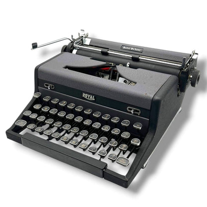 Toronto Typewriters Manual Typewriter Royal Quiet Deluxe (194X) Typewriter