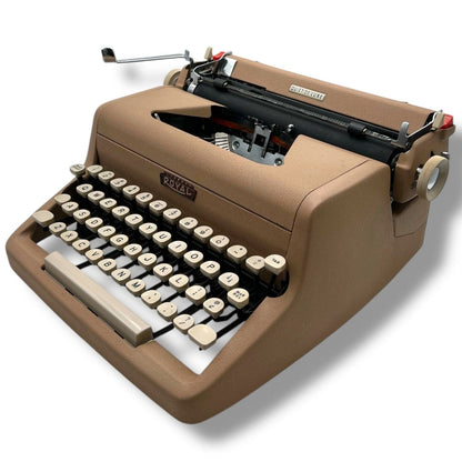 Toronto Typewriters Manual Typewriter Royal Quiet Deluxe (1958) Typewriter