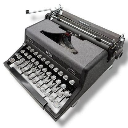 Toronto Typewriters Manual Typewriter Royal Quiet Deluxe (Henry Dreyfuss) Typewriter