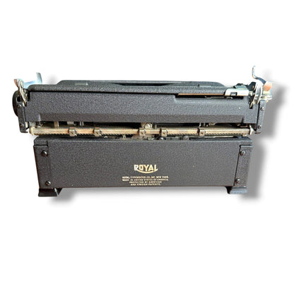 Toronto Typewriters Manual Typewriter Royal Quiet Deluxe Typewriter