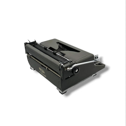 Toronto Typewriters Manual Typewriter Royal Quiet Deluxe Typewriter