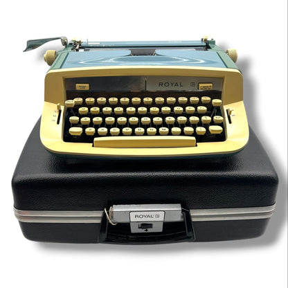 Toronto Typewriters Manual Typewriter Royal Sabre Typewriter