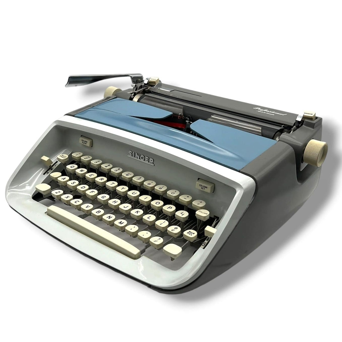 Toronto Typewriters Manual Typewriter Singer Professional (T-62) Portable Typewriter