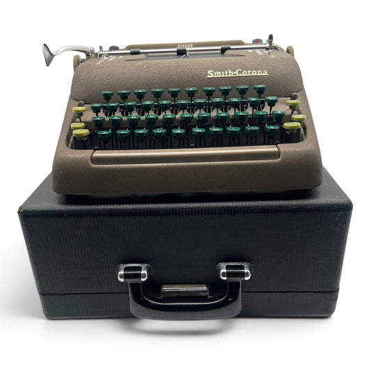 Toronto Typewriters Manual Typewriter Smith Corona Sterling