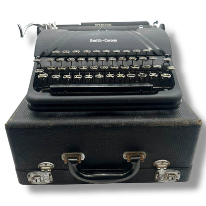 Toronto Typewriters Manual Typewriter Smith-Corona Sterling (1945) Typewriter