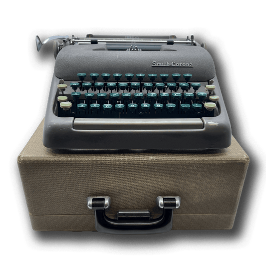 Toronto Typewriters Manual Typewriter Smith-Corona Sterling Typewriter 1950s