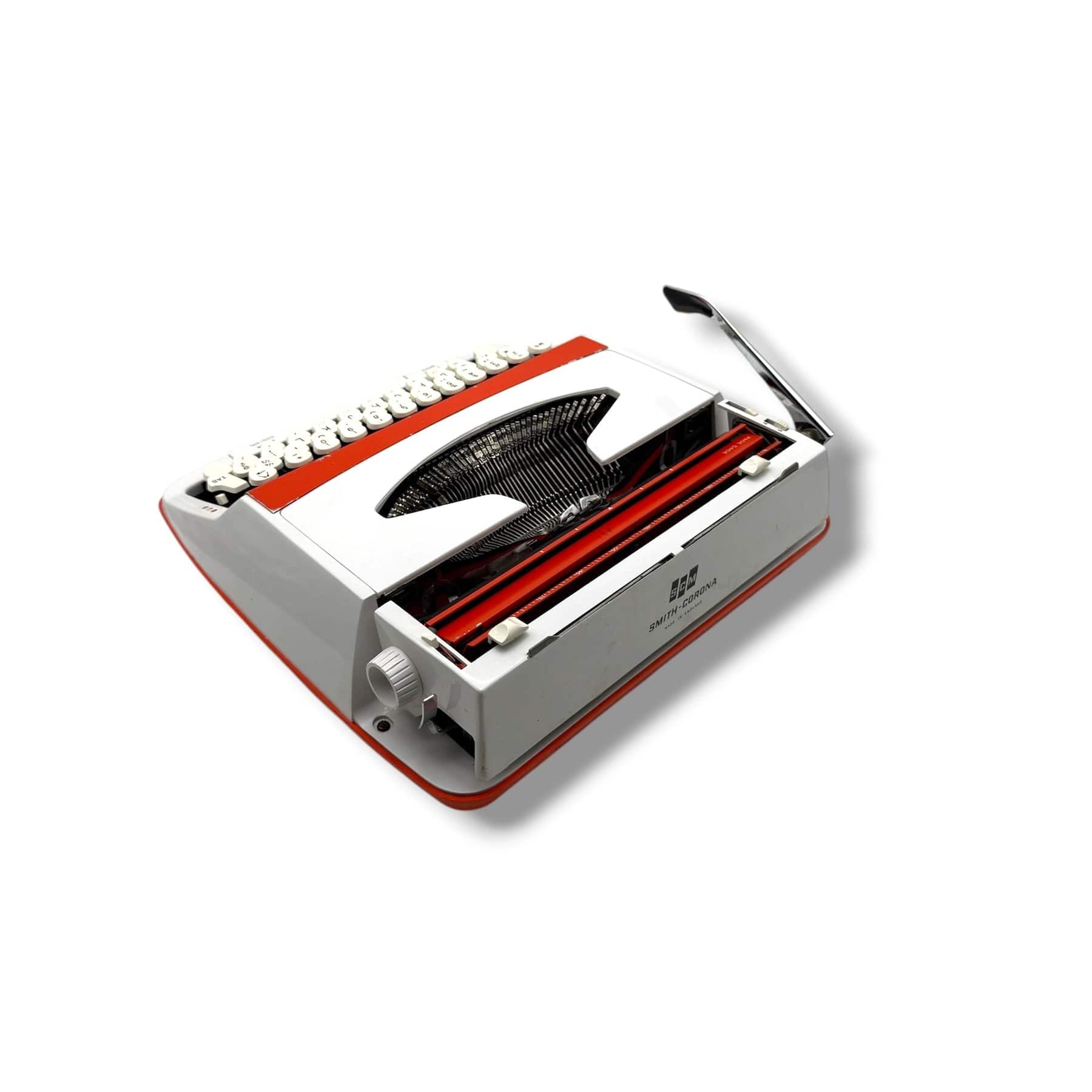 Smith Corona Zephyr II (Red/White) Typewriter – Toronto Typewriters