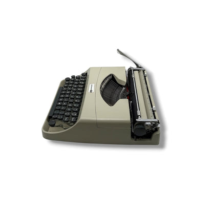Toronto Typewriters Manual Typewriter Underwood 18 (1964) Typewriter