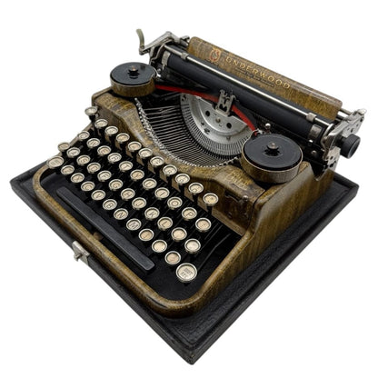 Toronto Typewriters Manual Typewriter Underwood 4-Bank Moss Typewriter