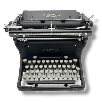 Toronto Typewriters Manual Typewriter Underwood (Canadian) Desktop Typewriter