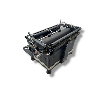 Toronto Typewriters Manual Typewriter Underwood (Canadian) Desktop Typewriter