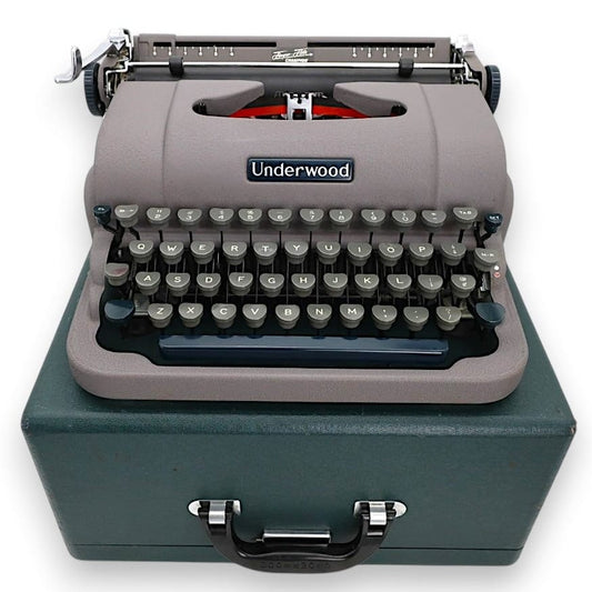 Toronto Typewriters Manual Typewriter Underwood Champion Finger Flight Typewriter