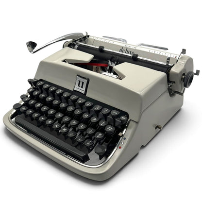 Toronto Typewriters Manual Typewriter Underwood De Luxe