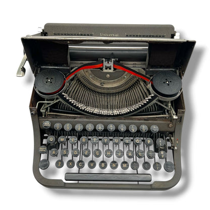 Toronto Typewriters Manual Typewriter Underwood Universal (1940's) Typewriter