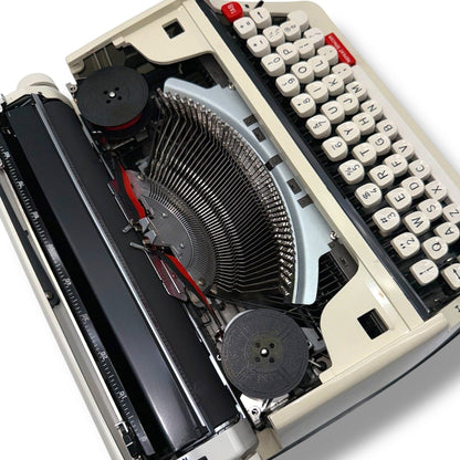 Toronto Typewriters Portable Typewriter Brother Activator 850TR Typewriter