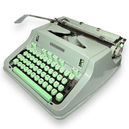 Toronto Typewriters Portable Typewriter Hermes 3000 (2nd Edition) Typewriter