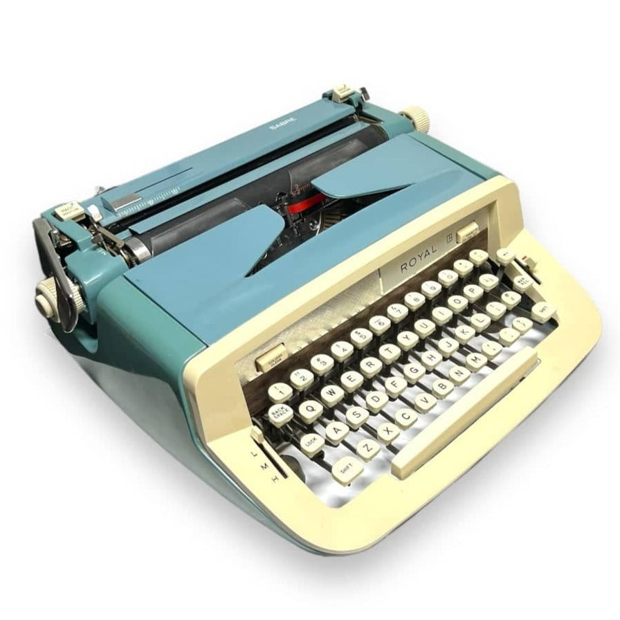 Toronto Typewriters Portable Typewriter Royal Sabre Typewriter