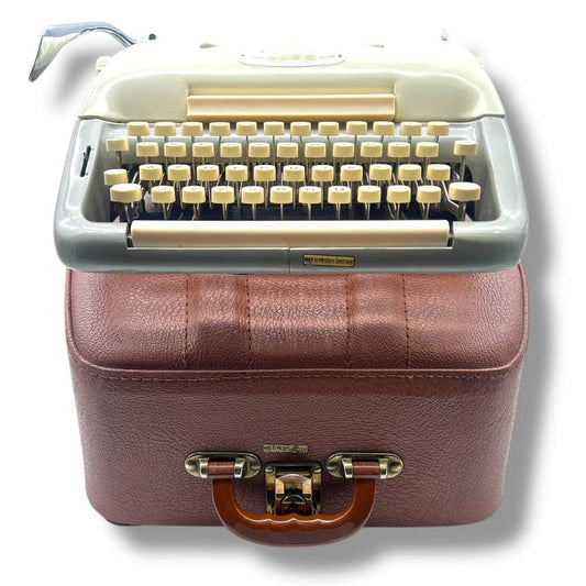 Toronto Typewriters Portable Typewriter Voss Deluxe ST32 Typewriter