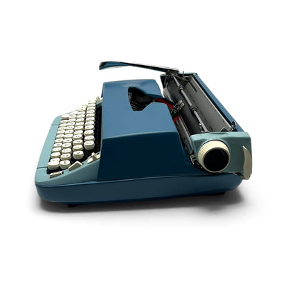Toronto Typewriters Smith Corona Sterling (Blue)